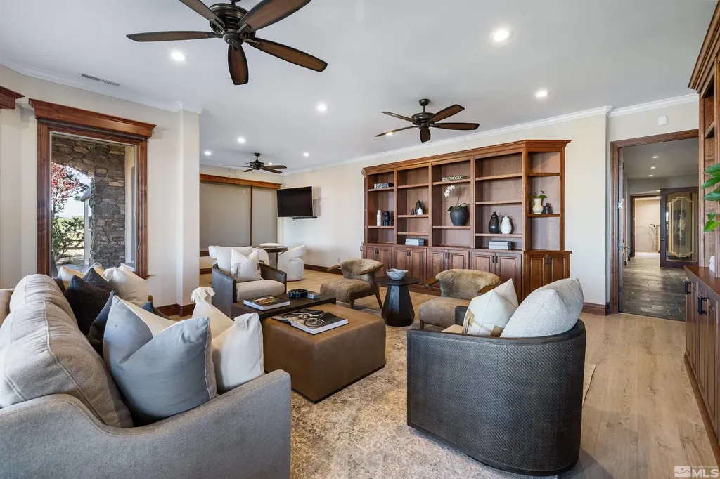 12360 High Vista Reno NV 89511