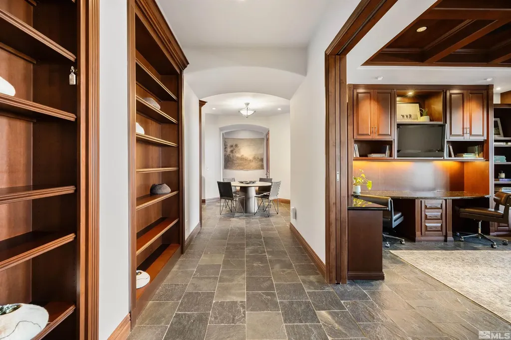 12360 High Vista Reno NV 89511
