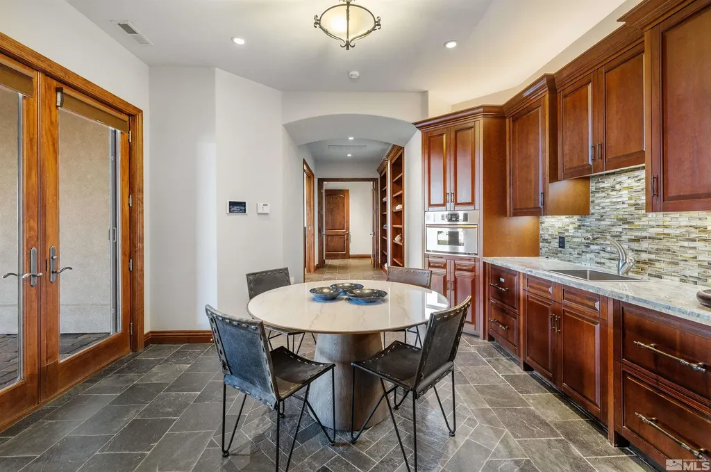 12360 High Vista Reno NV 89511