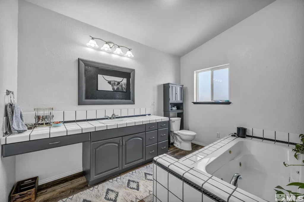 10205 Shenandoah Reno NV 89508
