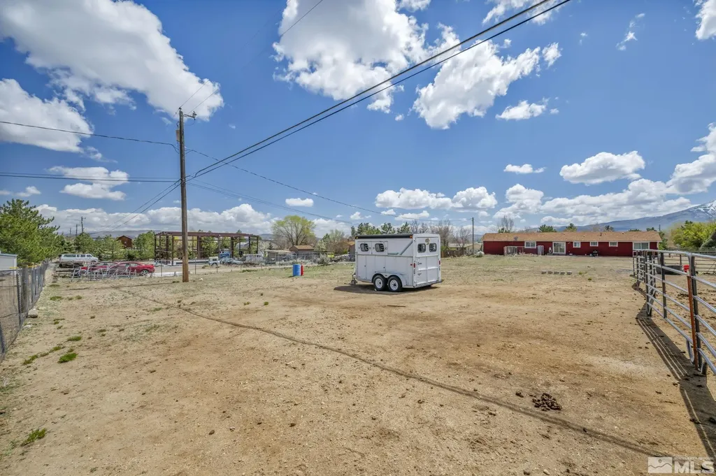 10205 Shenandoah Reno NV 89508
