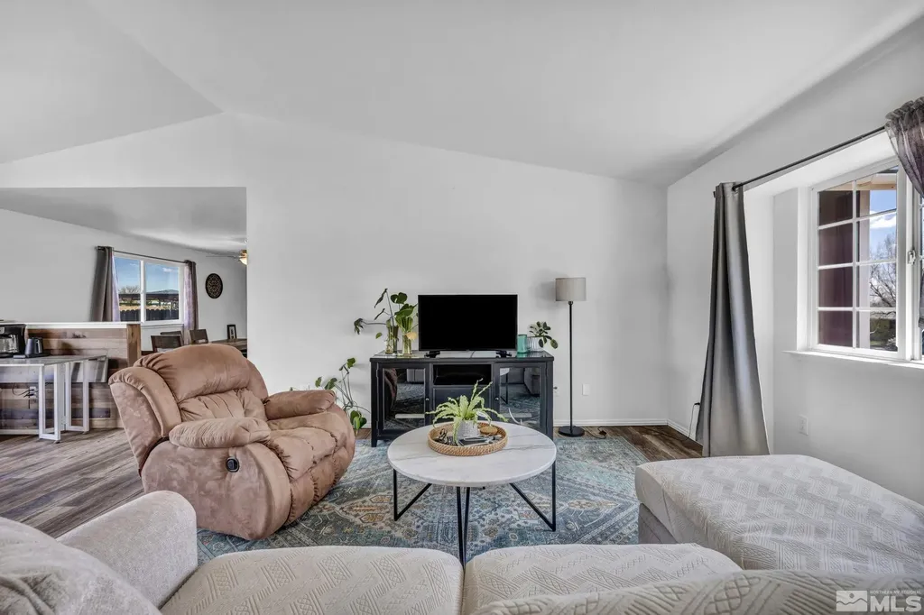 10205 Shenandoah Reno NV 89508