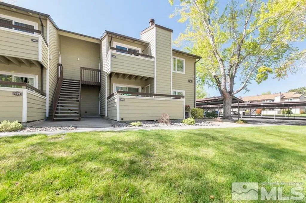7680 Bluestone Reno NV 89511