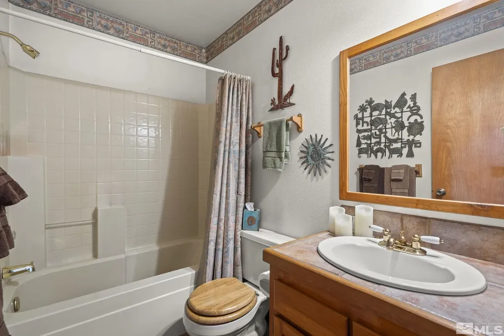 6811 Reno Fallon NV 89406