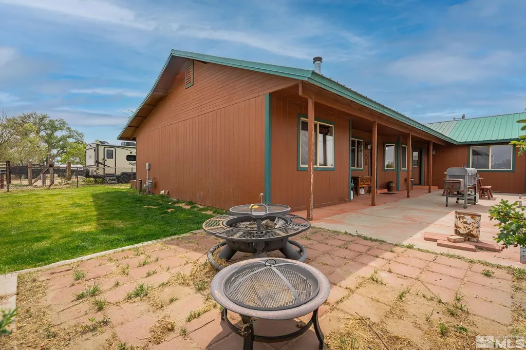 6811 Reno Fallon NV 89406