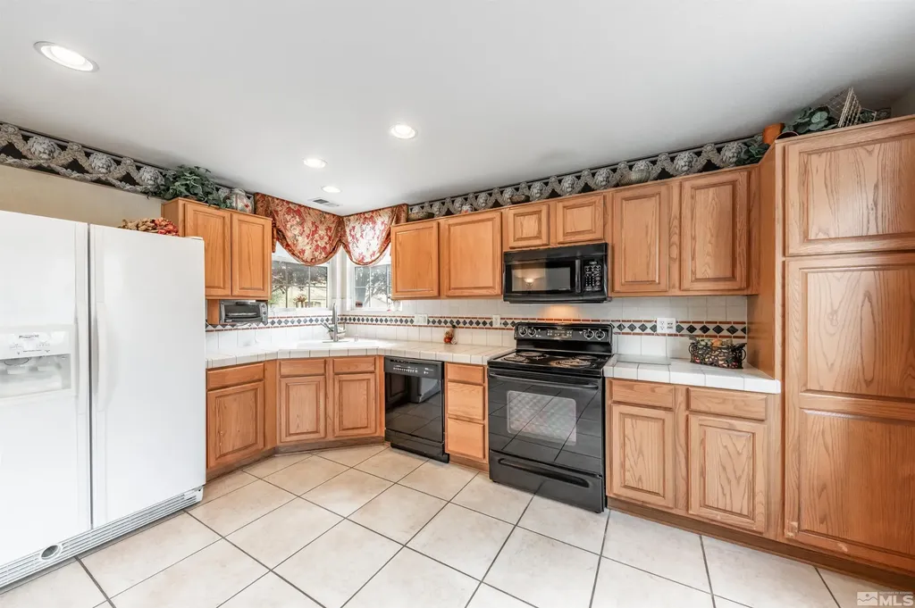 2233 San Remo Sparks NV 89434