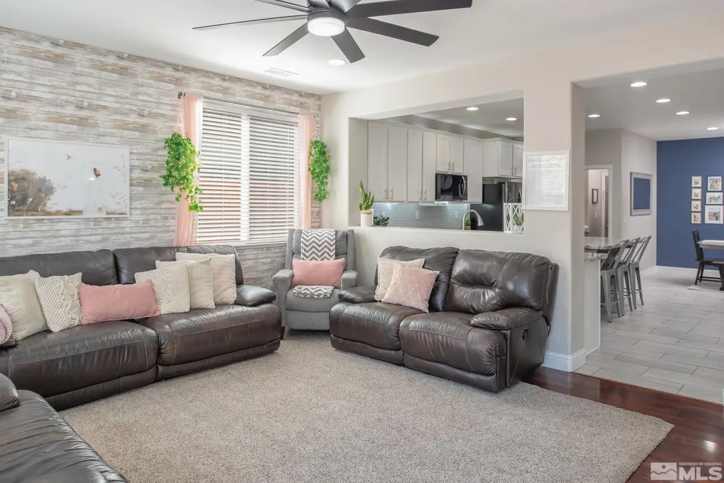 11270 Parma Reno NV 89521