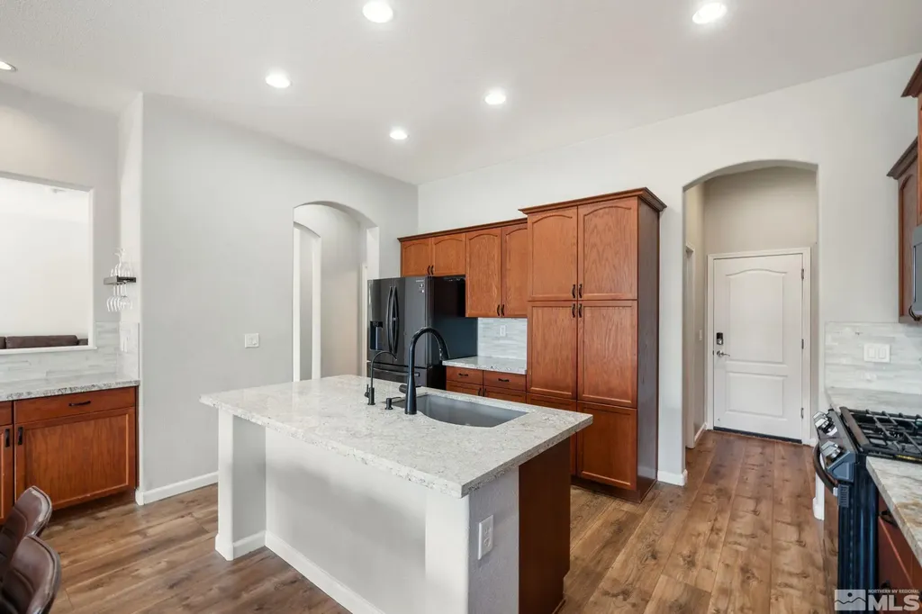 1319 Rouge River Fernley NV 89408