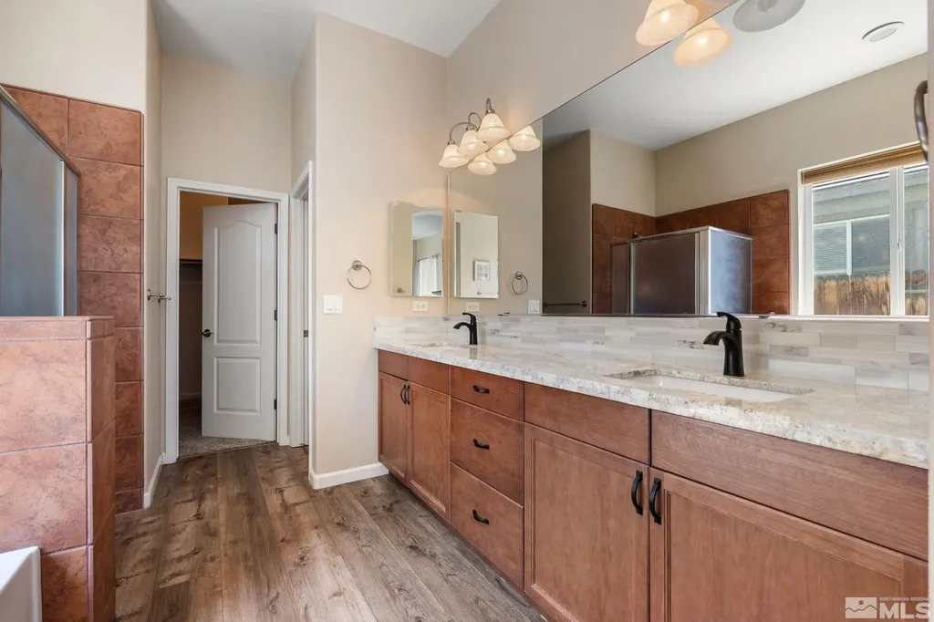 1319 Rouge River Fernley NV 89408