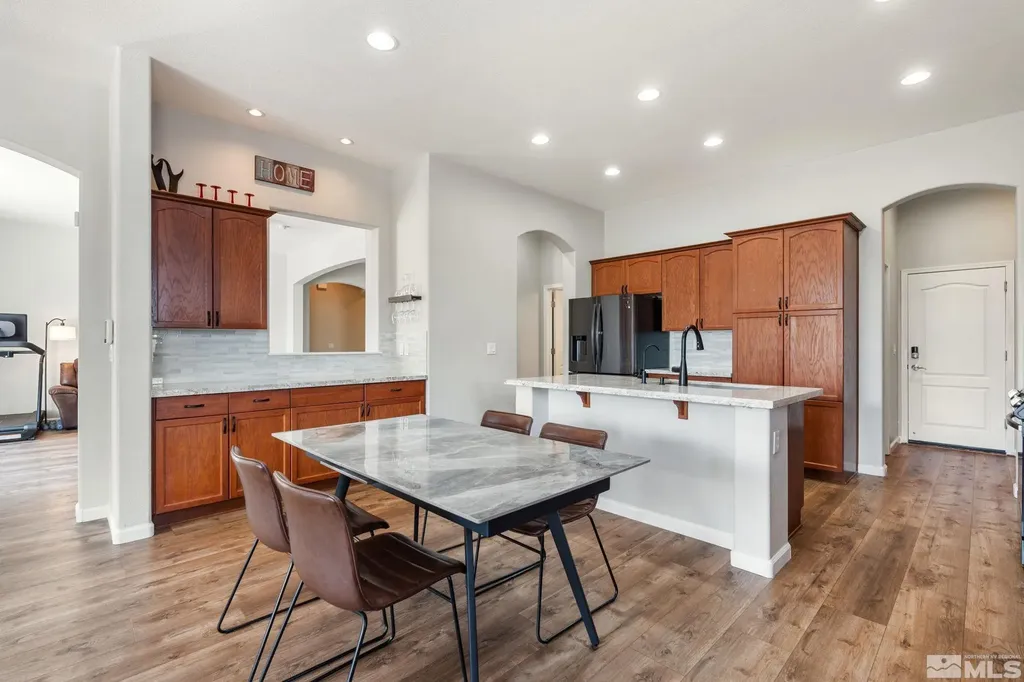 1319 Rouge River Fernley NV 89408