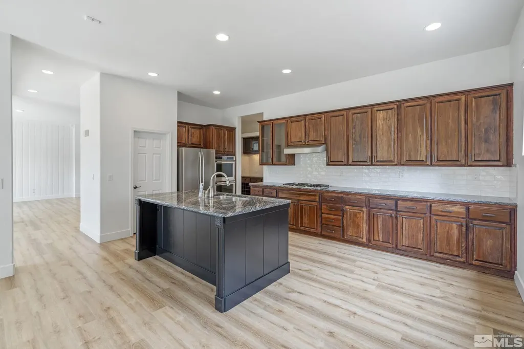 2705 Wind Feather Reno NV 89511