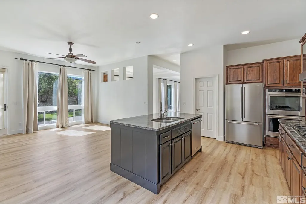2705 Wind Feather Reno NV 89511