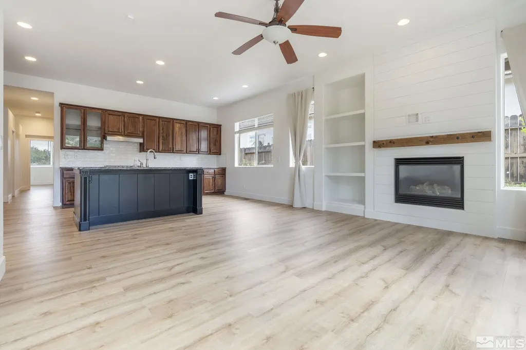 2705 Wind Feather Reno NV 89511
