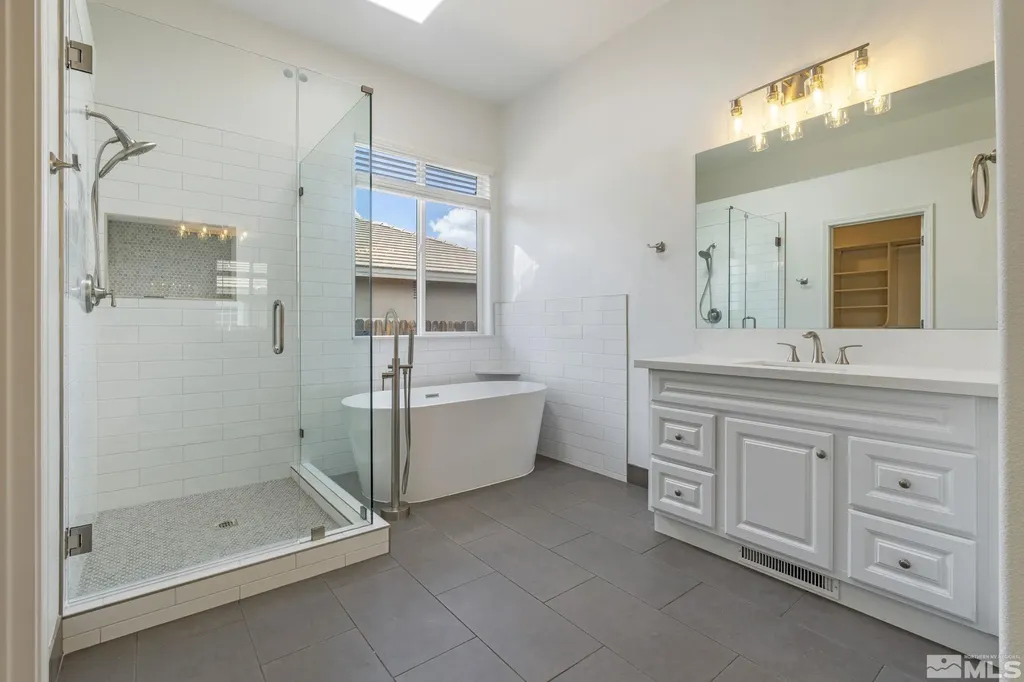 2705 Wind Feather Reno NV 89511