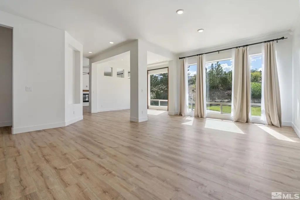 2705 Wind Feather Reno NV 89511