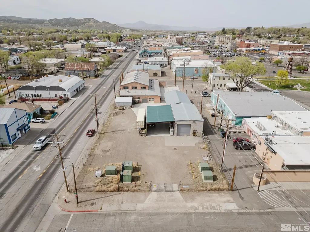 240 7th Elko NV 89801
