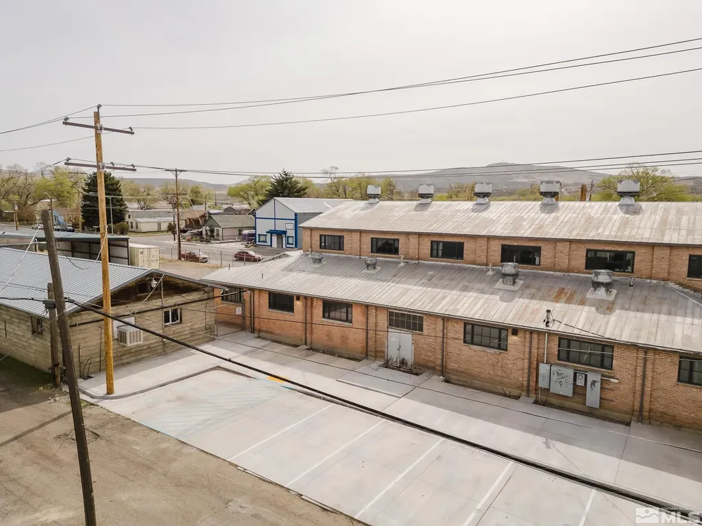 240 7th Elko NV 89801