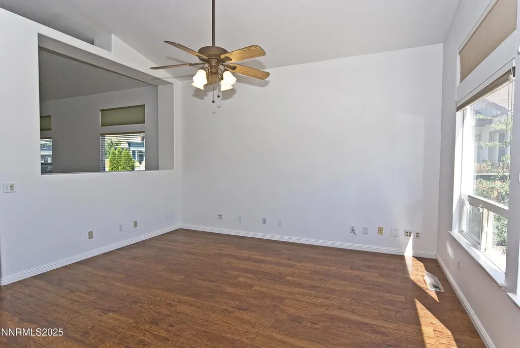 925 Sauvignon Reno NV 89506