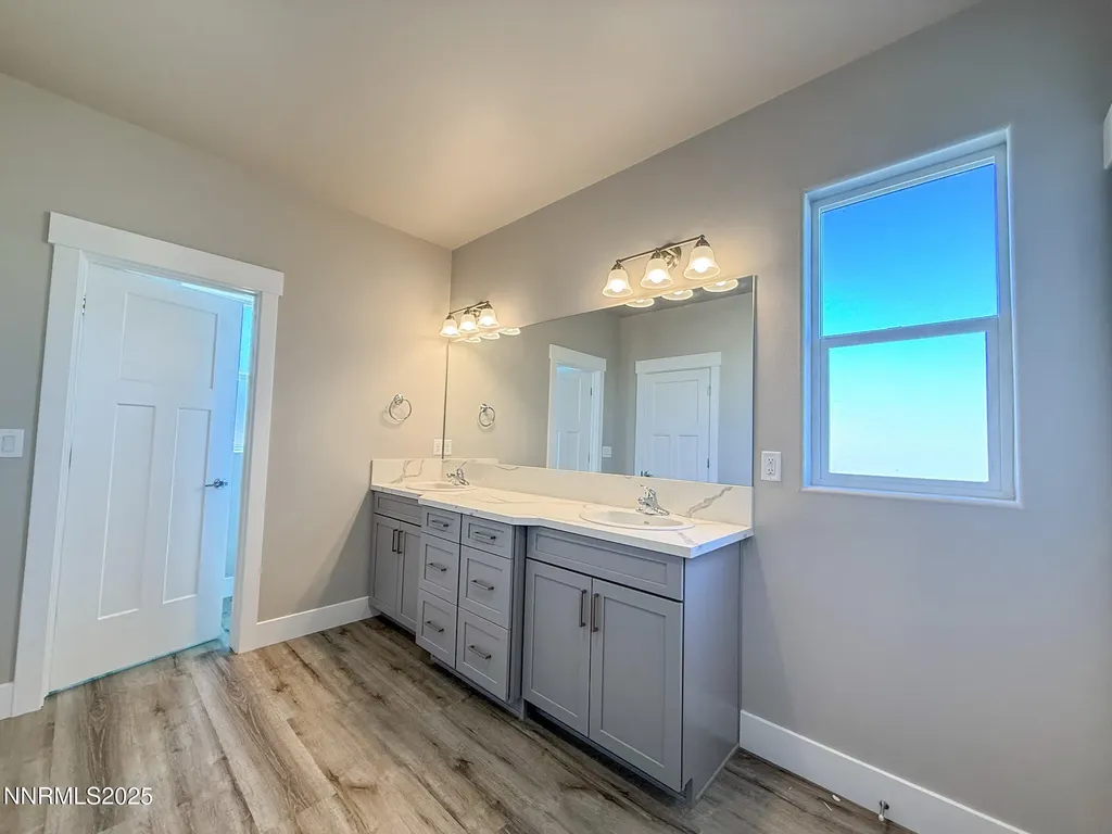 917 Saltbrush Dayton NV 89403