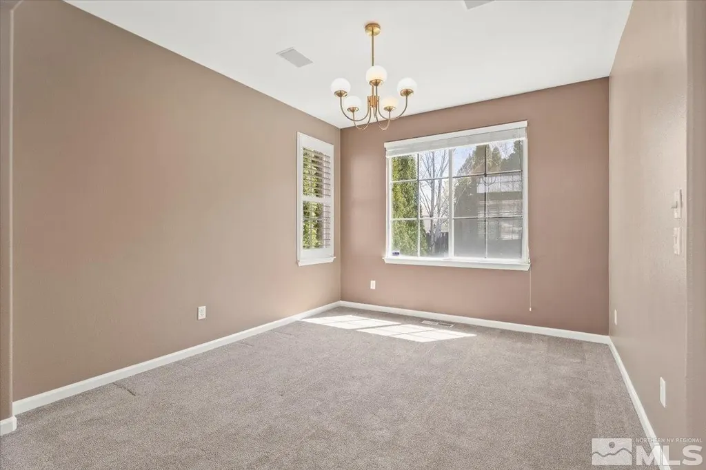 2920 Blue Grouse Reno NV 89509