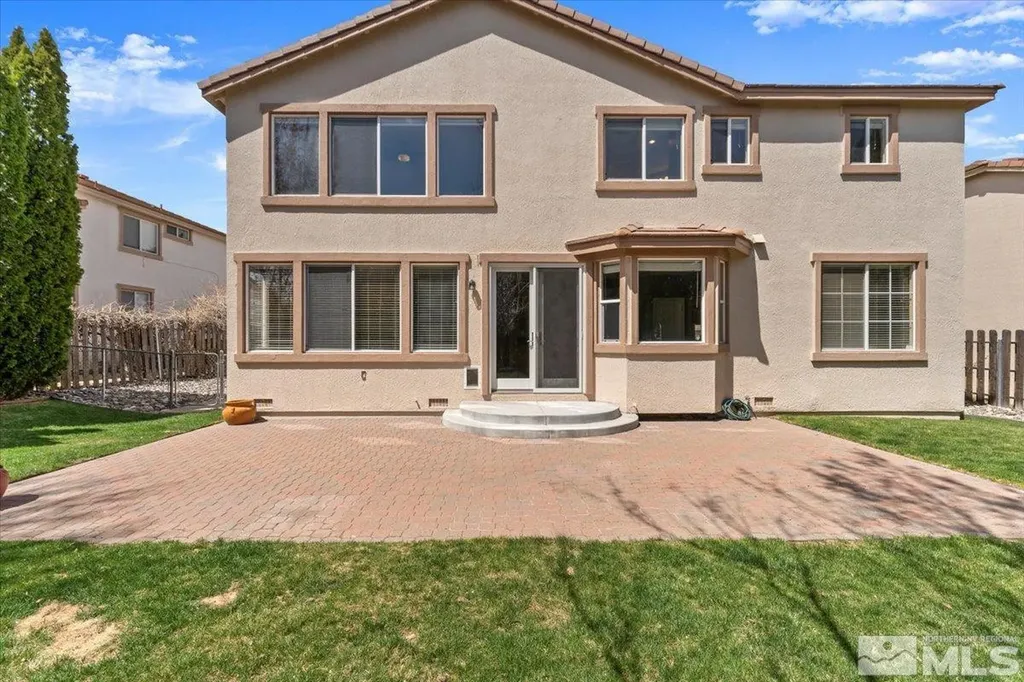 2920 Blue Grouse Reno NV 89509