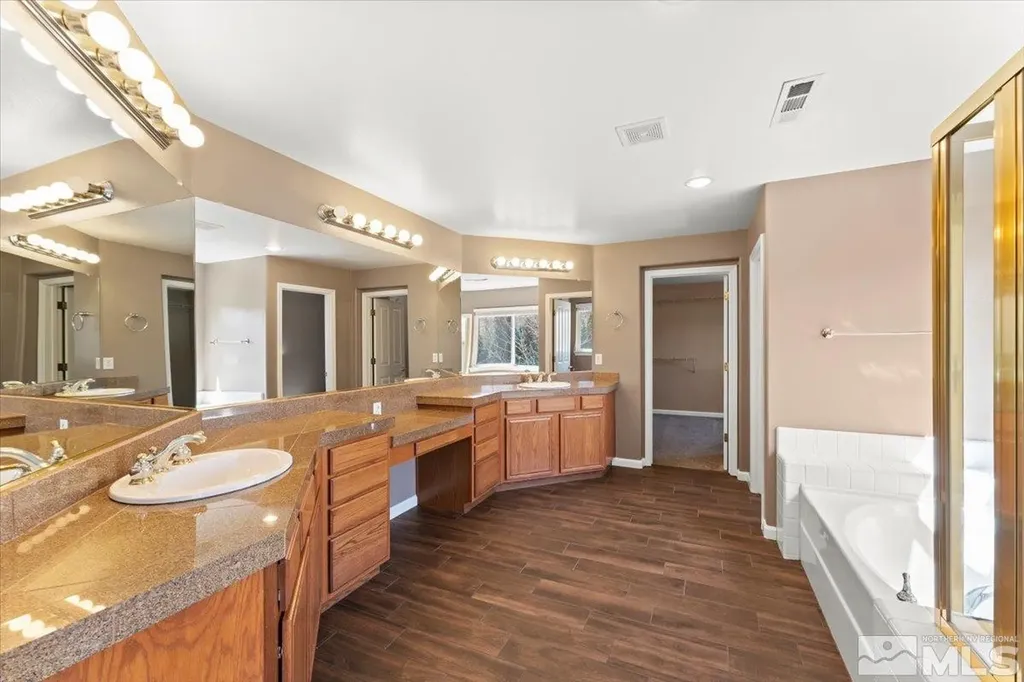 2920 Blue Grouse Reno NV 89509