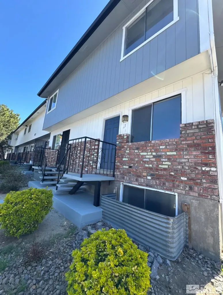 1424 9th Reno NV 89512