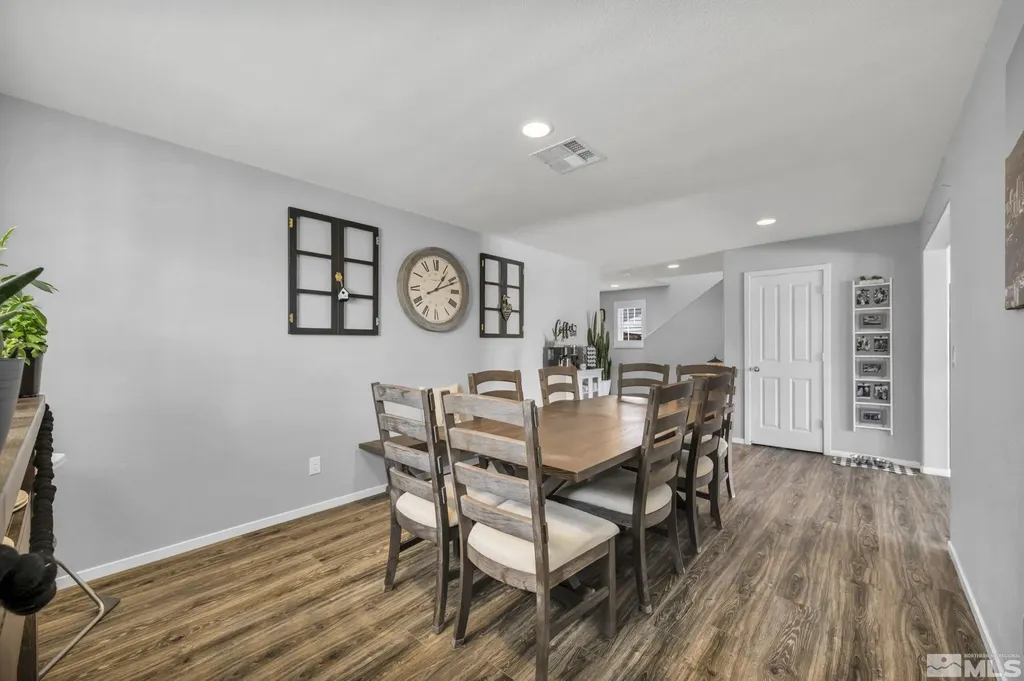 14352 Durham Reno NV 89506