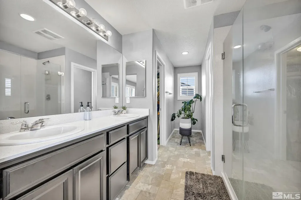 14352 Durham Reno NV 89506