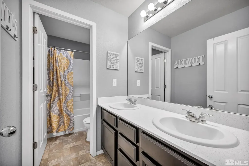 14352 Durham Reno NV 89506