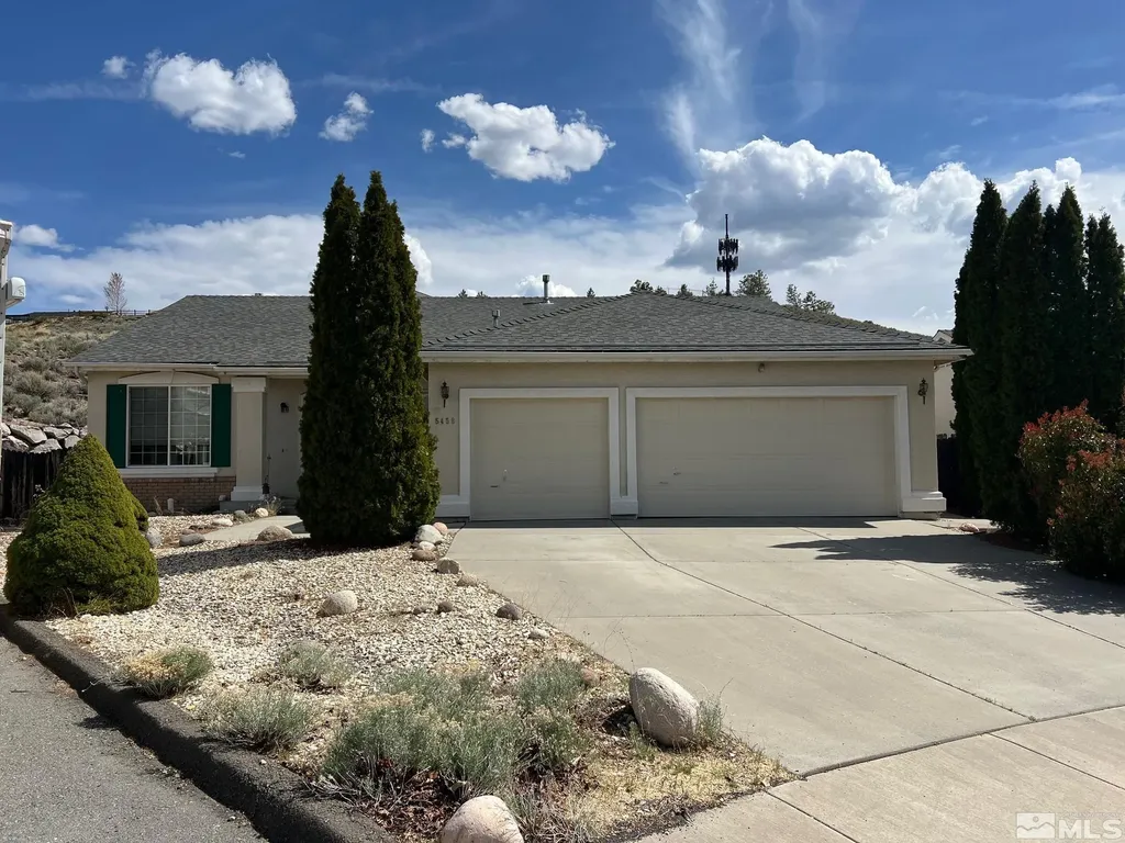 5458 Zeppelin Reno NV 89523