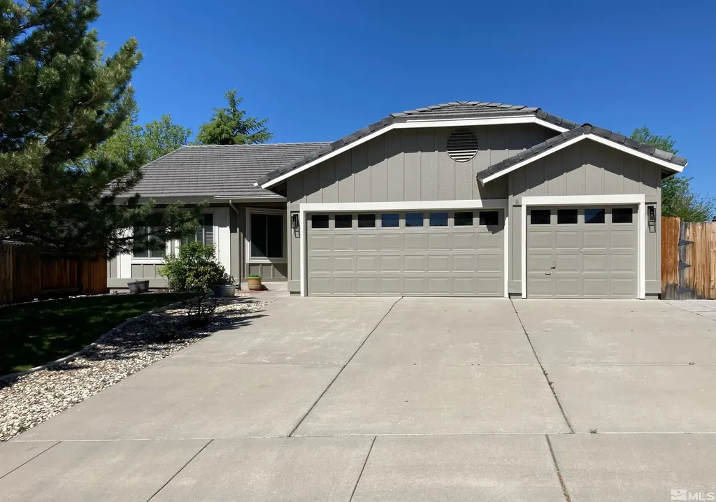 5215 Canyon View Sparks NV 89436