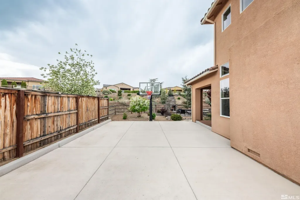 13335 Satinspar Reno NV 89511