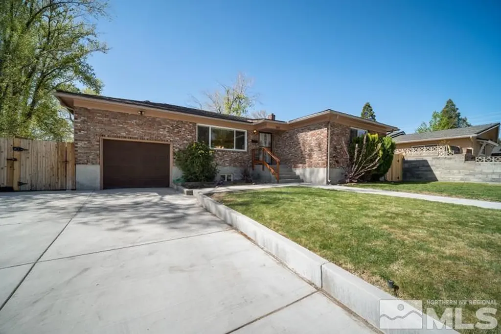 360 Sunset Reno NV 89509