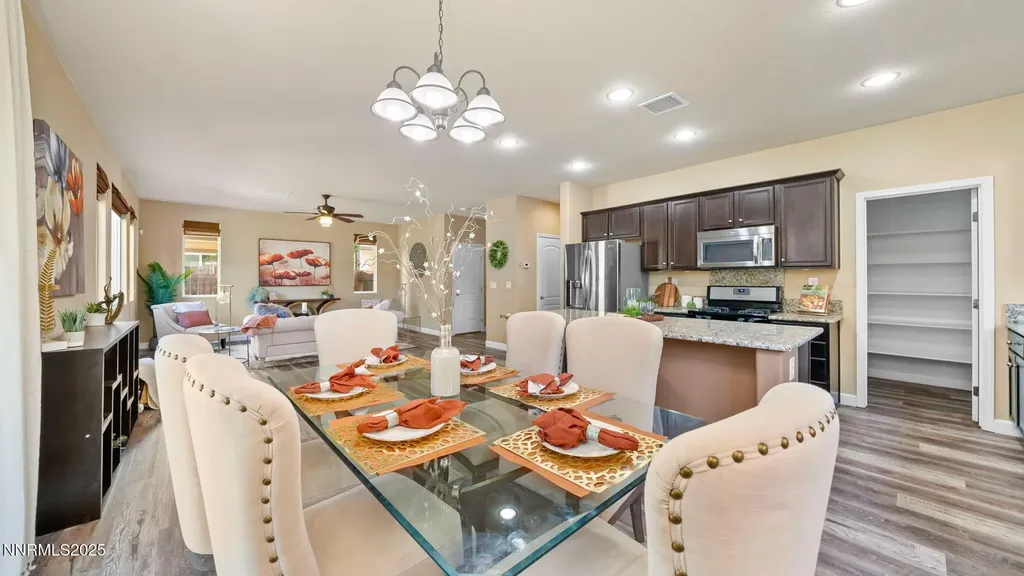 1828 Braemore Reno NV 89521