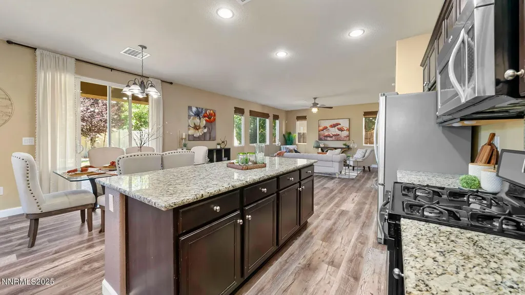 1828 Braemore Reno NV 89521