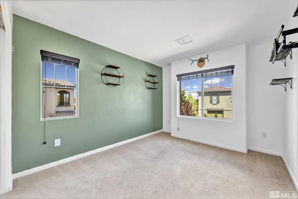 1828 Braemore Reno NV 89521