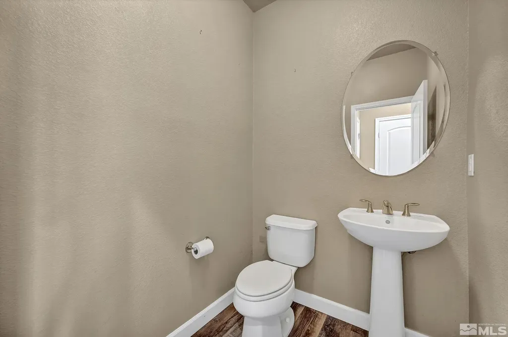 1828 Braemore Reno NV 89521