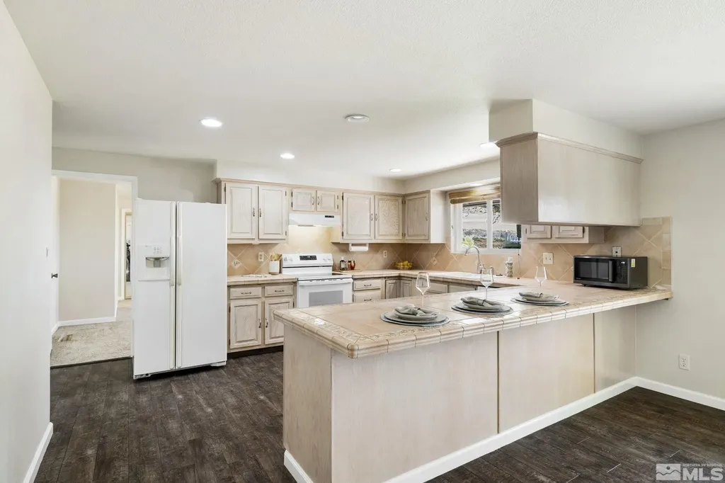 9499 Wigwam Reno NV 89506