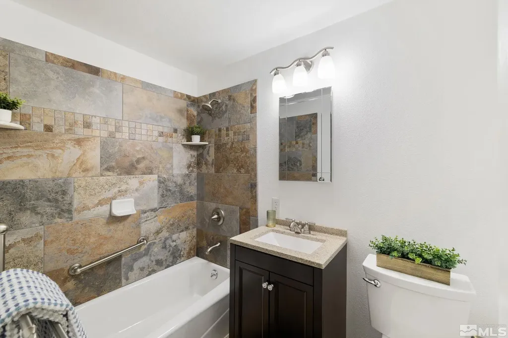 9499 Wigwam Reno NV 89506