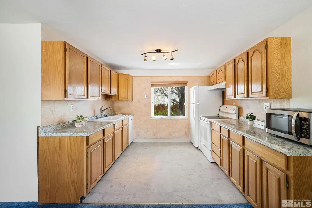 9499 Wigwam Reno NV 89506