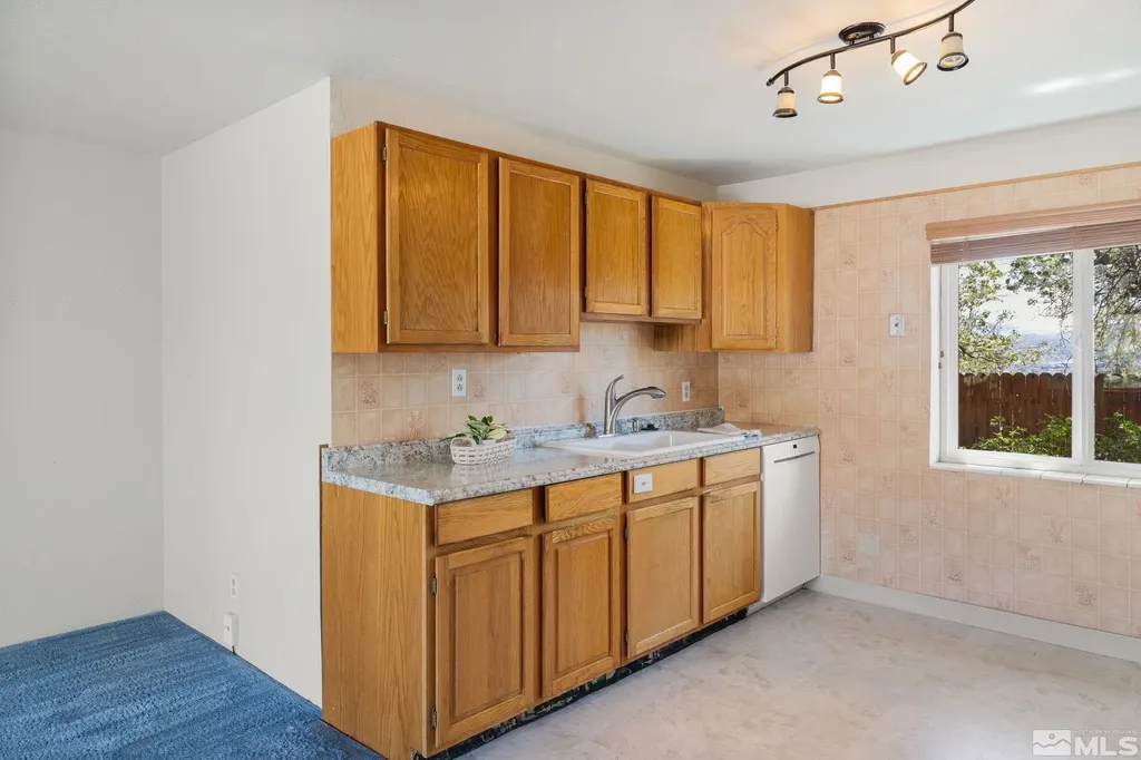 9499 Wigwam Reno NV 89506