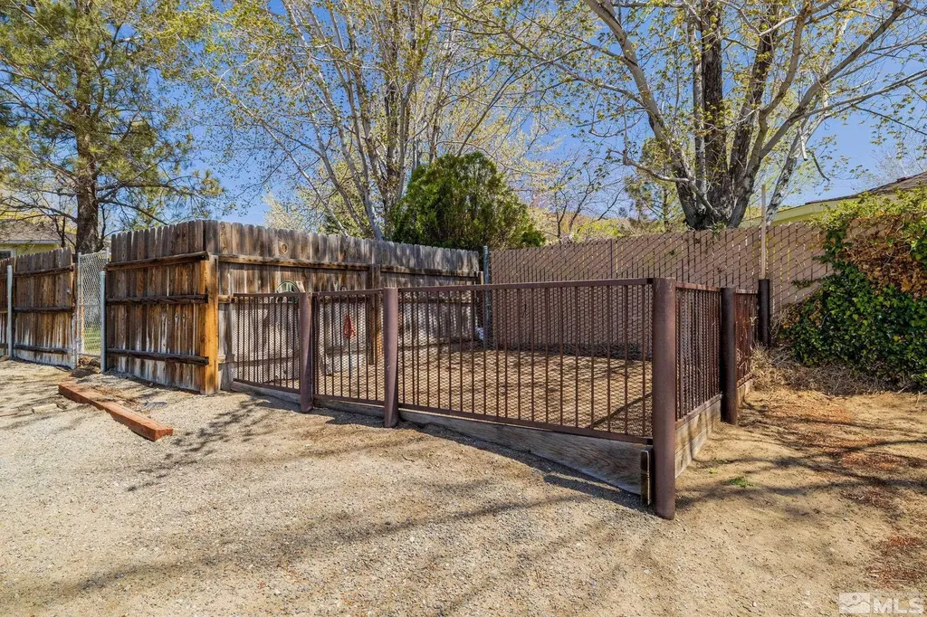9499 Wigwam Reno NV 89506