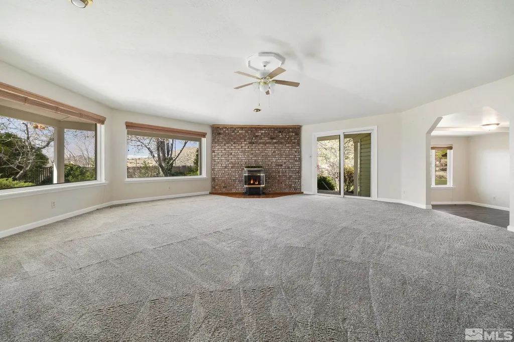9499 Wigwam Reno NV 89506