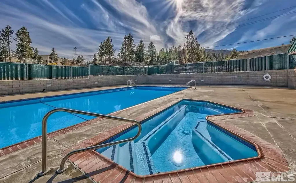 416 Quaking Aspen Stateline NV 89449