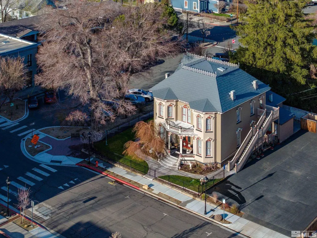 102 Curry Carson City NV 89703