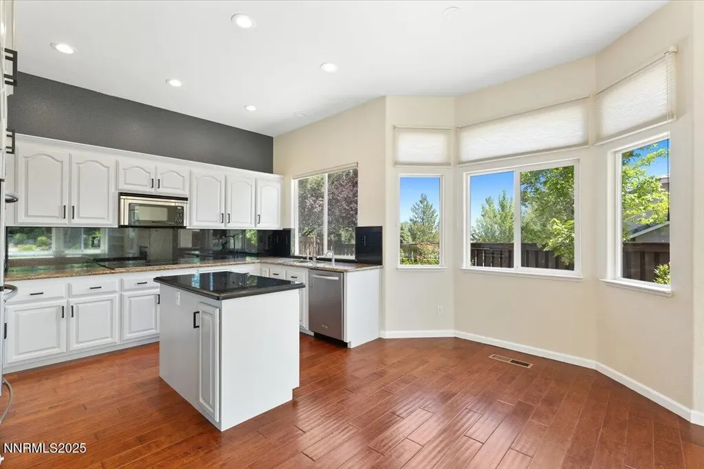 5024 Albuquerque Reno NV 89511