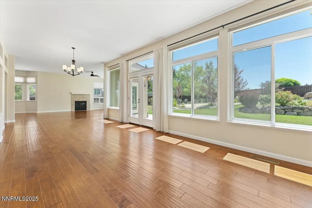 5024 Albuquerque Reno NV 89511