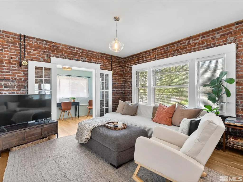 620 Lander Reno NV 89509