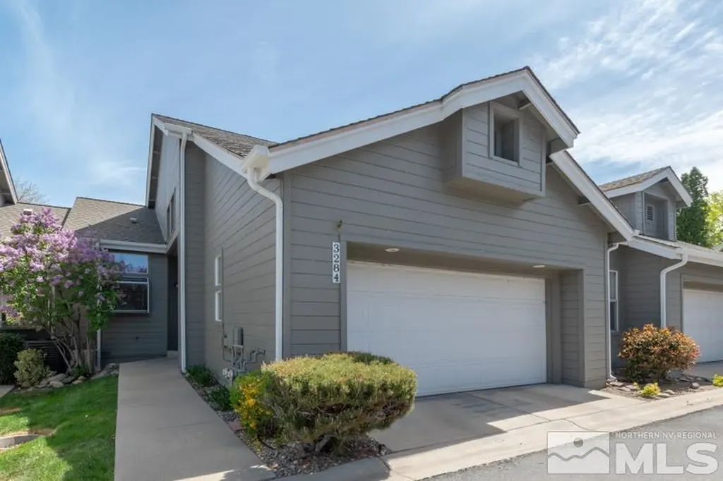 3284 Alum Creek Reno NV 89509